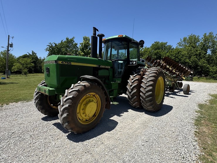 1990-john-deere-4755-image-4