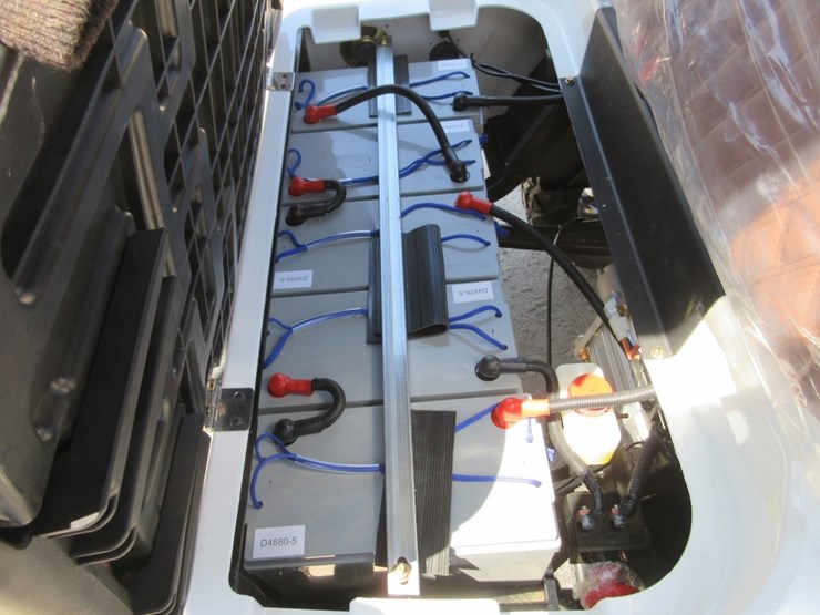 2026-sdlanch-sdlc80-shuttle-golf-cart,-image-5