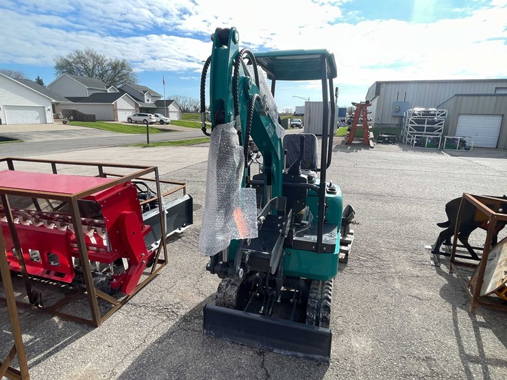 #9046-•-unused-cf-industry-qk16r-mini-excavator-(o12)-image-8
