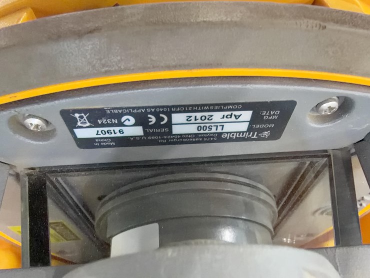 spectra-precision-laser-ll500-laser-level-image-7