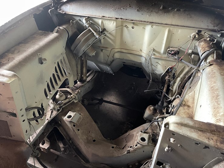 #7084-•-chevrolet-styleline-2-door-sedan-*must-be-trailered,-no-engine*-(sells-parts-only)-image-25
