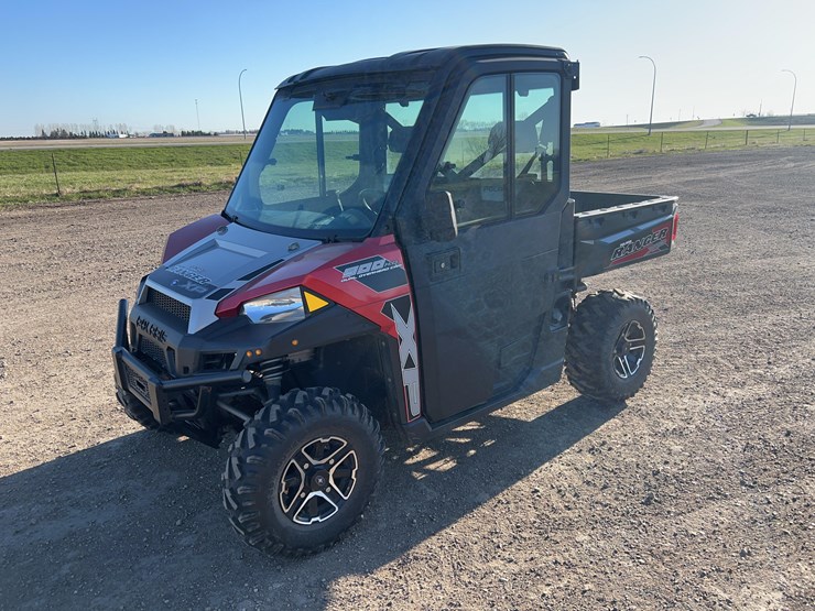 2015-polaris-ranger-image-1