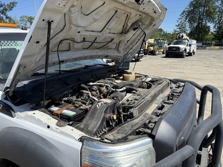 2012-ford-f550-sd-image-26
