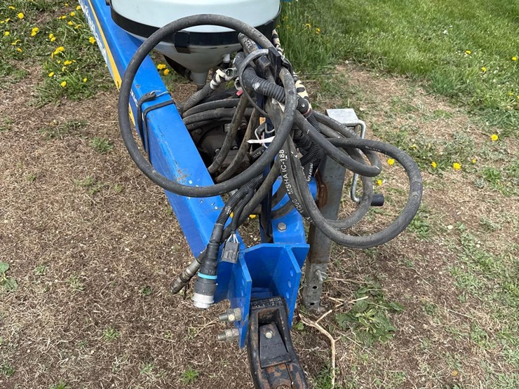 new-holland-s1070-image-30