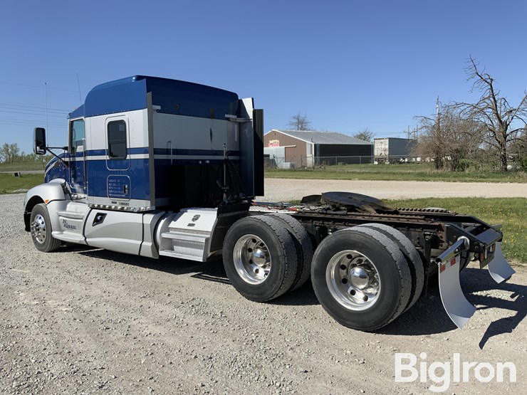 2015-kenworth-t660-image-7