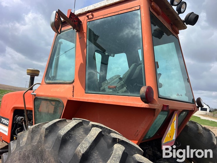 1978-allis-chalmers-7060-image-12