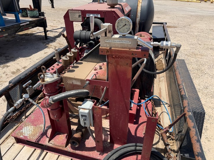 gardner-denver-110hds-10k-water-jetting-system-image-11