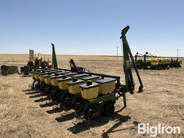 john-deere-7300-image-5