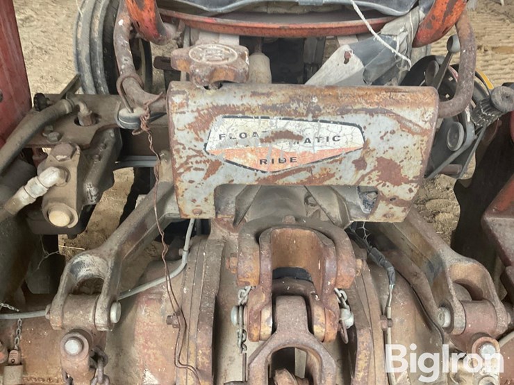 1965-massey-ferguson-175-image-20