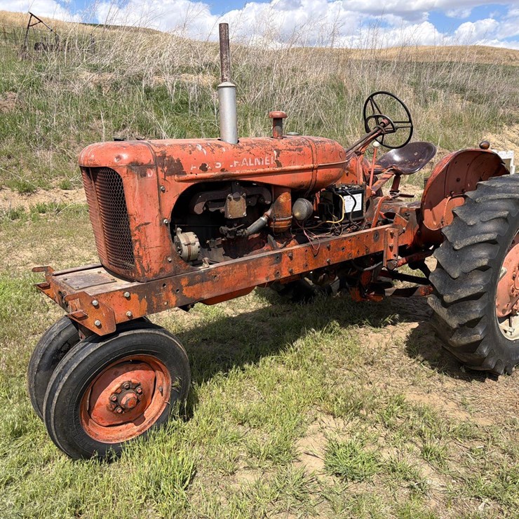 Allis Chalmers WD Tractor