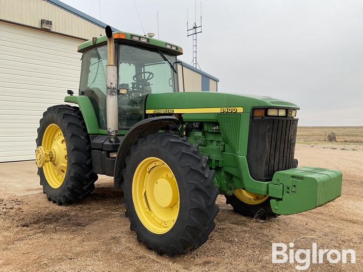 john-deere-8400-image-3