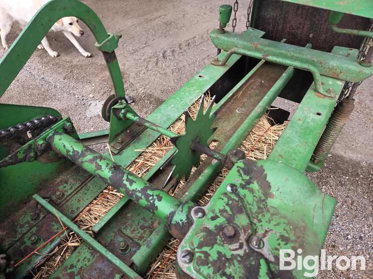 john-deere-24t-image-11