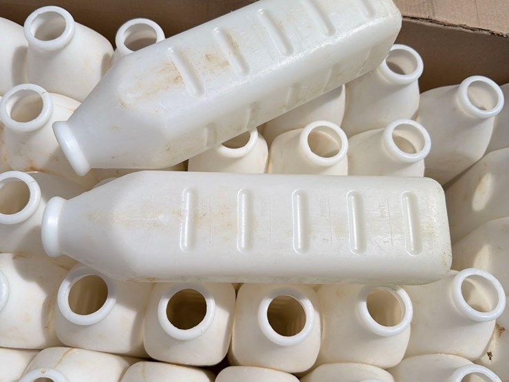 3-quart--50-calf-bottles-image-6