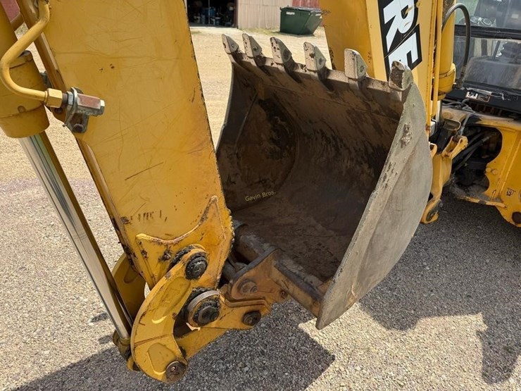 deere-410e-image-11
