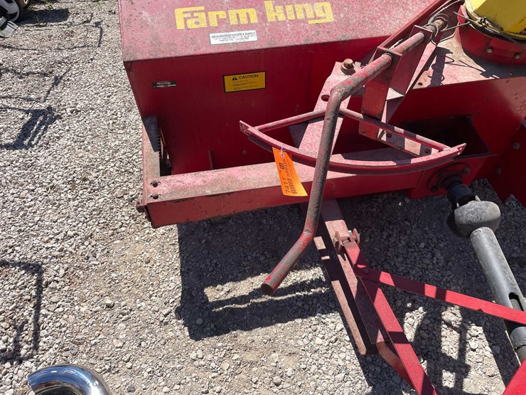 #7411-•-farm-king-snow-blower-image-11