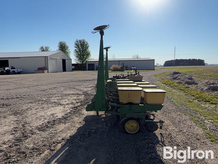 john-deere-7100-image-8