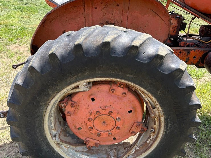 allis-chalmers-wd-tractor-image-19