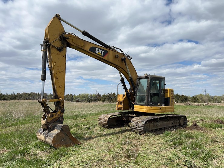 2012-caterpillar-321d-excavator-image-1