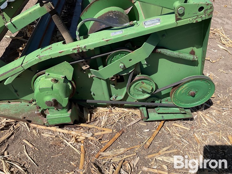 john-deere-230-image-9