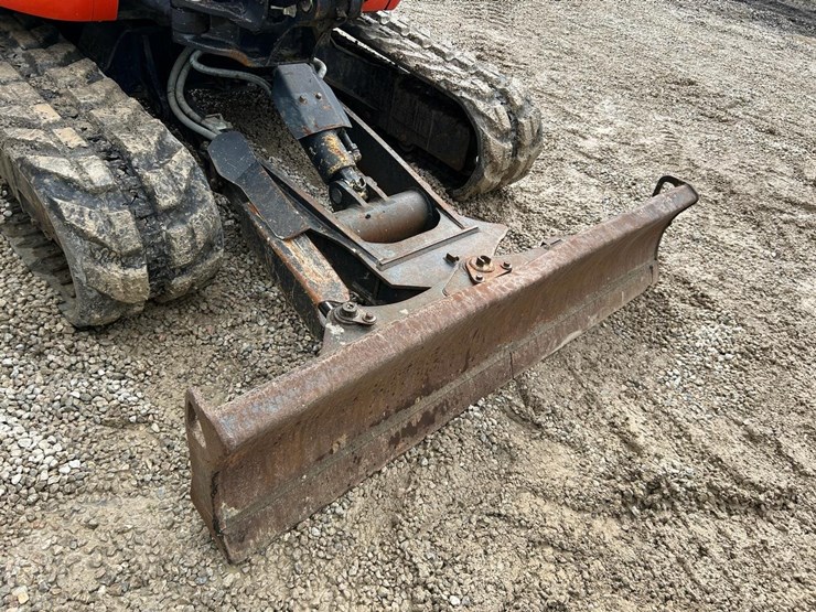 kubota-kx057-4-image-10