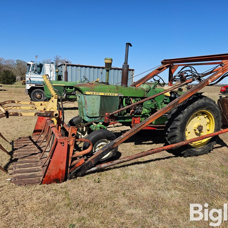 1967 JOHN DEERE 3020
