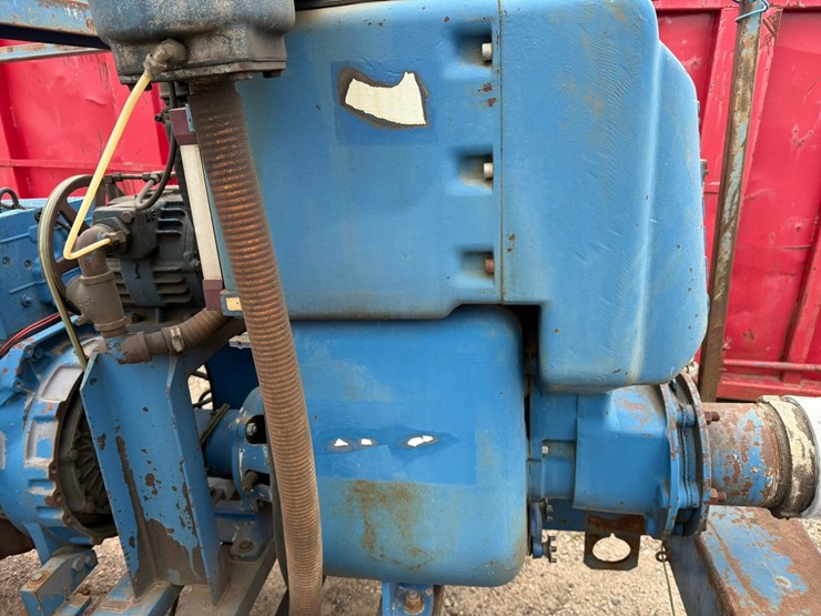 #3890-•-towable-water-pump-image-28