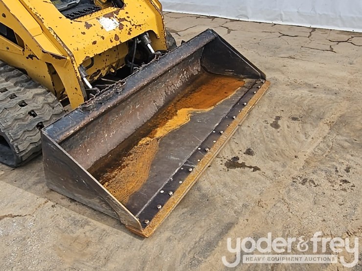 2019-caterpillar-289d-image-14