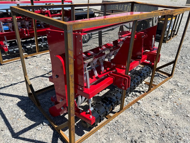 #45359-•-unused-agt-stsd10-skid-steer-seeder-stsd10260106300-image-2