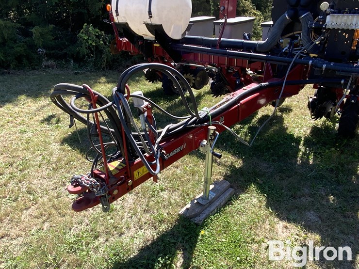 2014-case-ih-1225-image-10