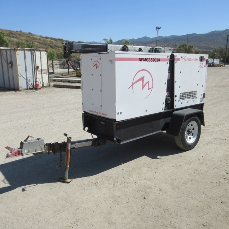2012 MAGNUM MMG35FH