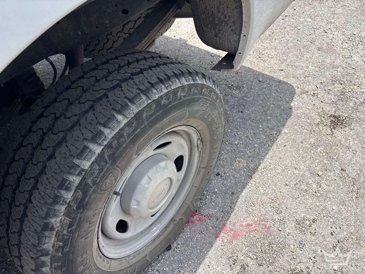 2016-ford-f250-image-30