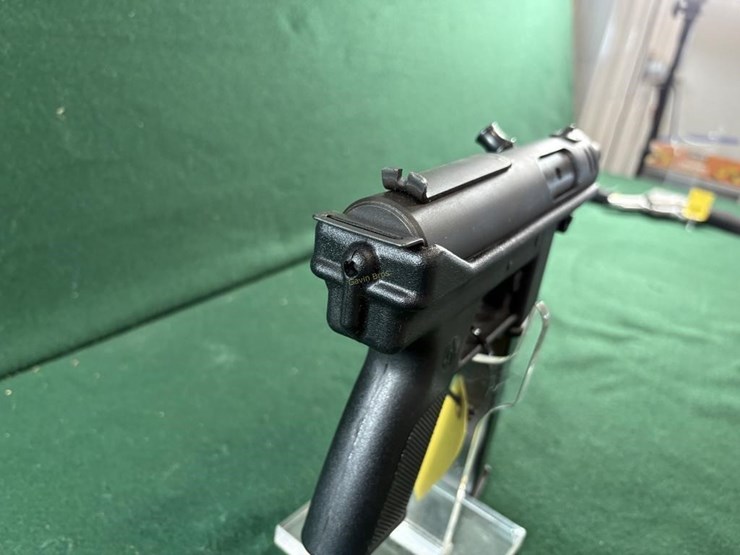 intratec-mdl.ab-10-9mm-luger-pistol-image-13