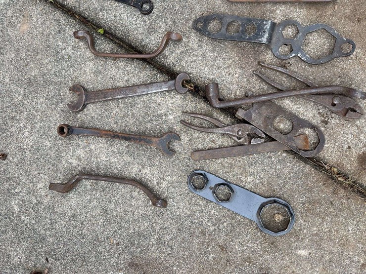 ford-wrench-assortment-image-2