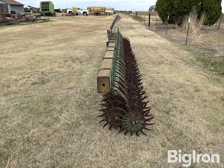 john-deere-400-image-8