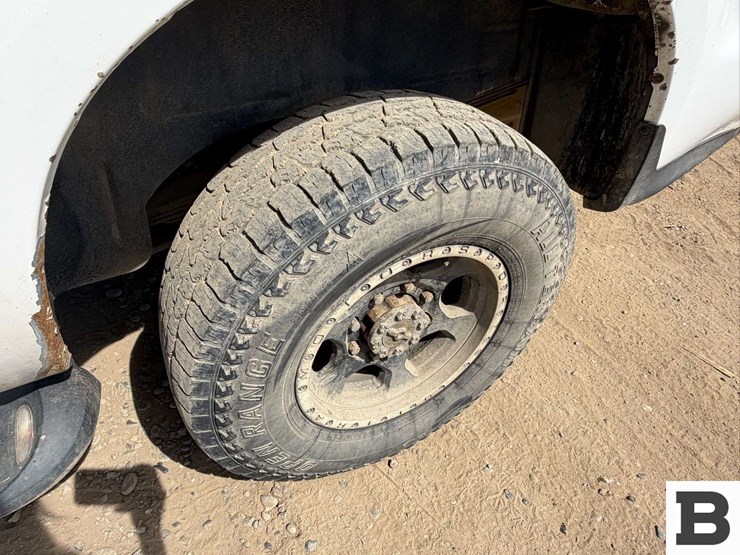 2000-ford-excursion-image-12