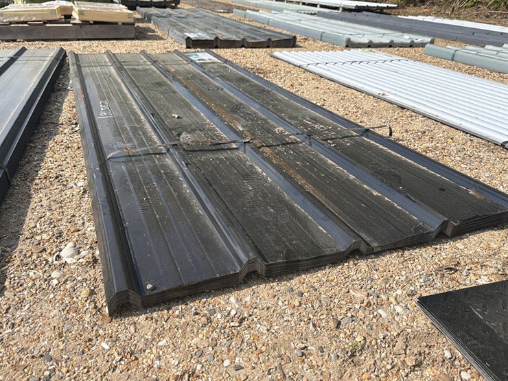#5151-•-bundle-of-3ft-x-8ft-black-metal-roof-panels-image-1