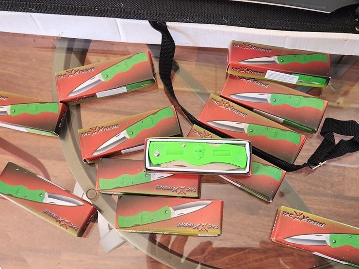 knives-image-3