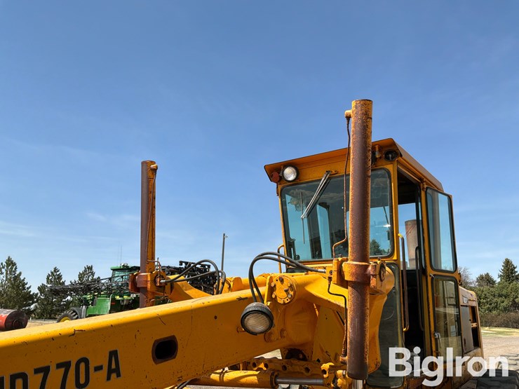 john-deere-770-image-14