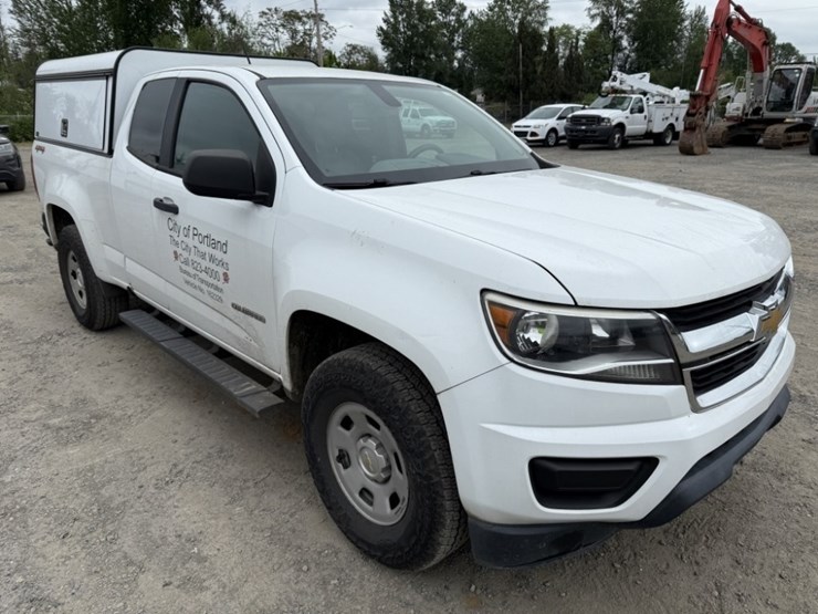 2016-chevrolet-colorado-image-2