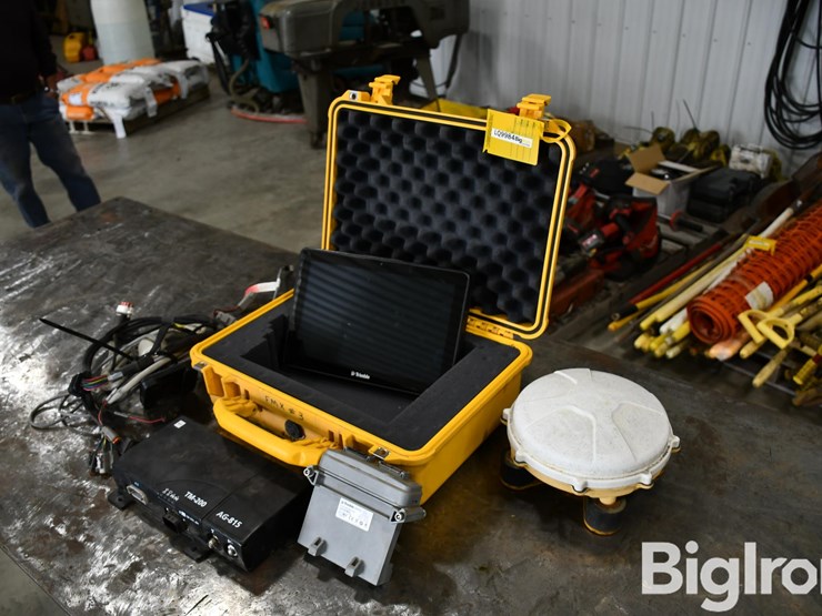 trimble-tmx2050-image-1