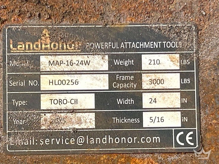 landhonor-map-16-24w-toro-cii-mounting-plate-skid-steer-attachment-image-2