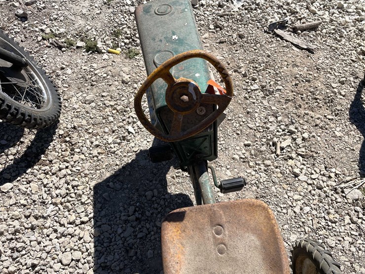 #7396-•-vintage-kids-tractor-tricycle-image-8