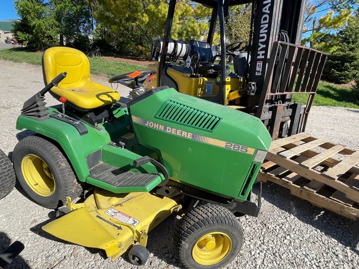 john-deere-285-image-5