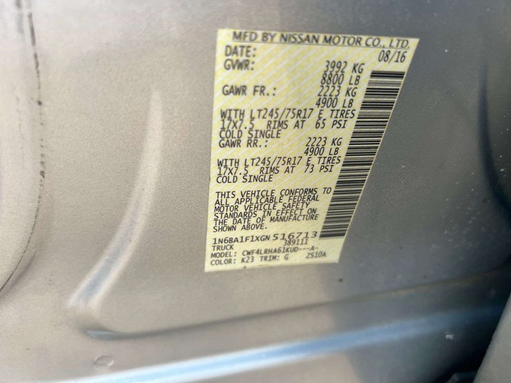 2016-nissan-titan-image-28