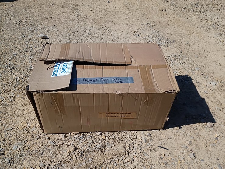 #24567-•-unused-gas-powered-post-driver-image-11