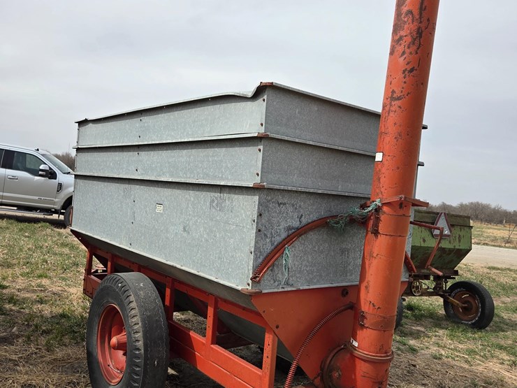 heider-rs-feed-wagon-image-7