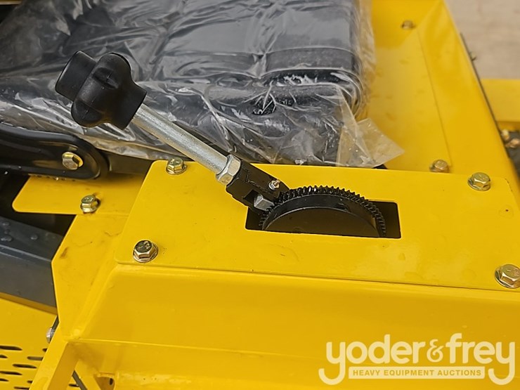 unused-2025-n480-rubber-tracked-ride-on-mini-skidsteer-loader,-canopy-3"-bucket-image-21