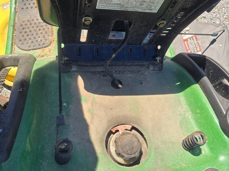 john-deere-la120-image-27