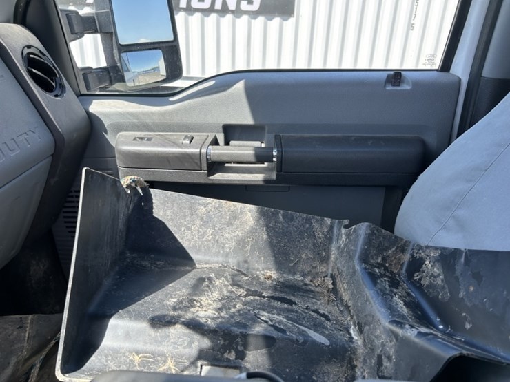 2013-ford-f250-sd-image-13
