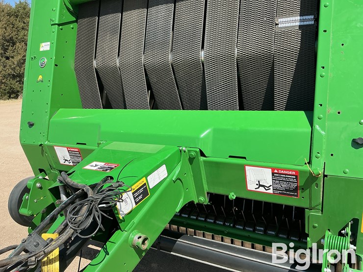 2021-john-deere-560r-image-16